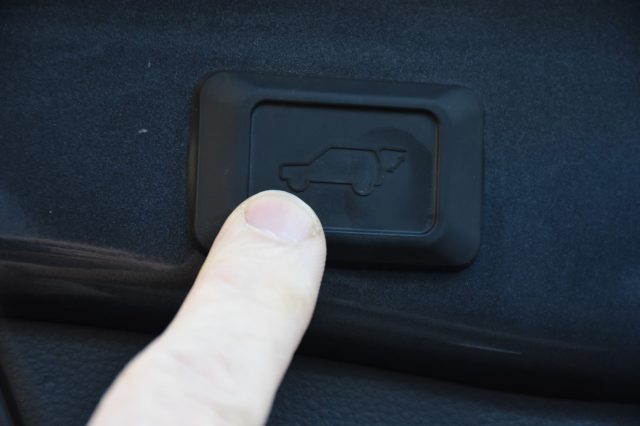 TOYOTA RAV 4 MY23 usata, con Immobilizzatore elettronico