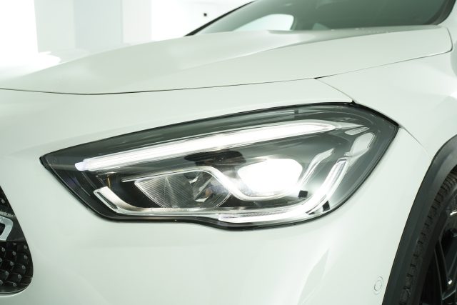 MERCEDES-BENZ CLA usata 15