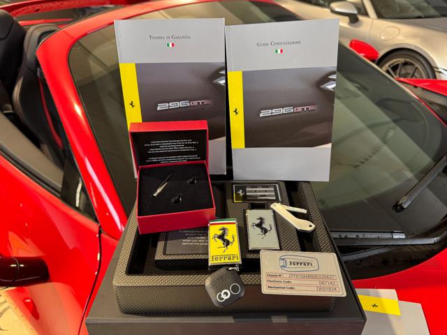 FERRARI 296 GTS usata, con Cronologia tagliandi