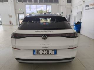 VOLKSWAGEN T-Roc usata, con Autoradio