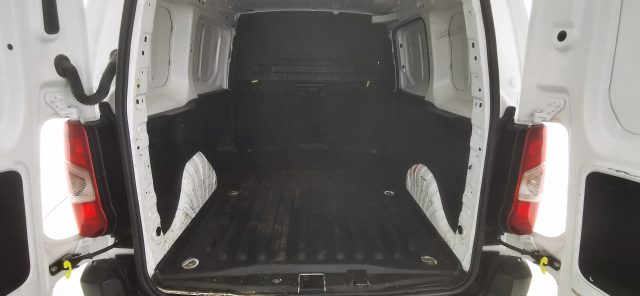 OPEL Combo usata, con Climatizzatore