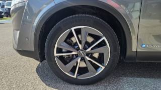 NISSAN Qashqai usata, con Vetri oscurati