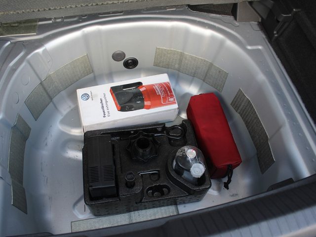 VOLKSWAGEN Polo usata, con Specchietti laterali elettrici