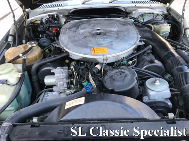 MERCEDES-BENZ SL 560 usata 111