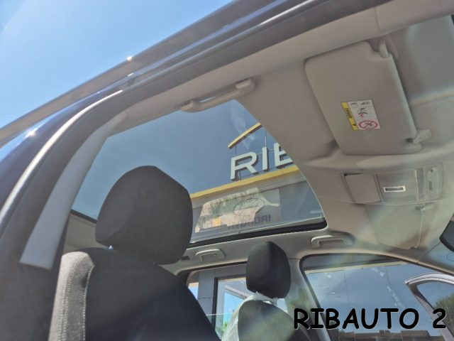 LAND ROVER Discovery Sport usata, con Sedile posteriore sdoppiato