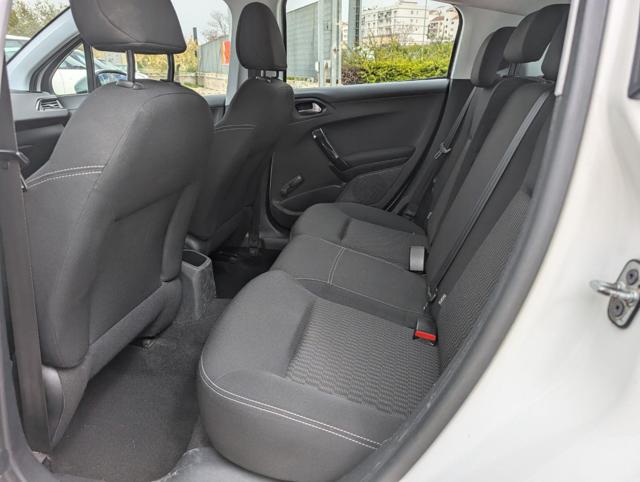 PEUGEOT 208 usata, con Climatizzatore