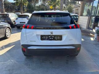 PEUGEOT 2008 usata, con Alzacristalli elettrici