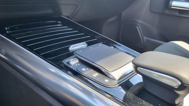 MERCEDES-BENZ GLA 200 usata, con Climatizzatore