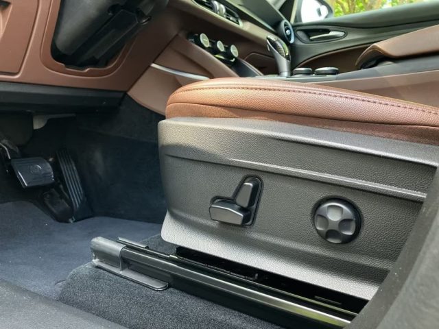 ALFA ROMEO Stelvio usata, con Chiusura centralizzata telecomandata
