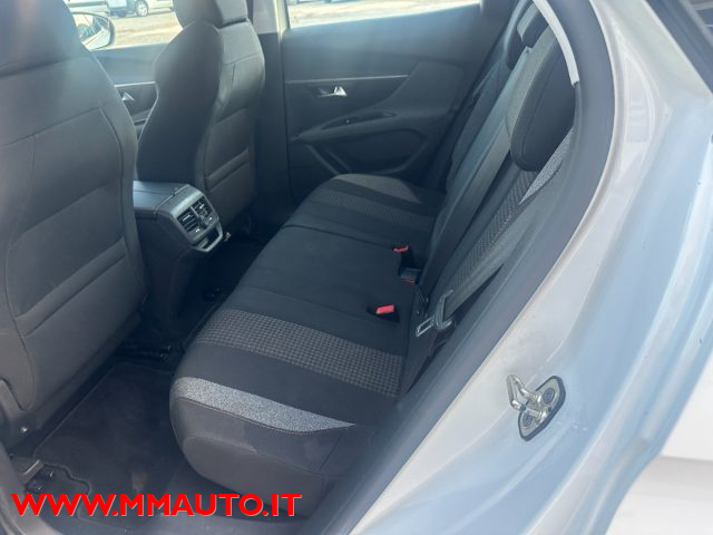 PEUGEOT 3008 usata, con Cerchi in lega