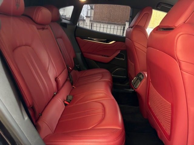 MASERATI Levante usata, con Climatizzatore