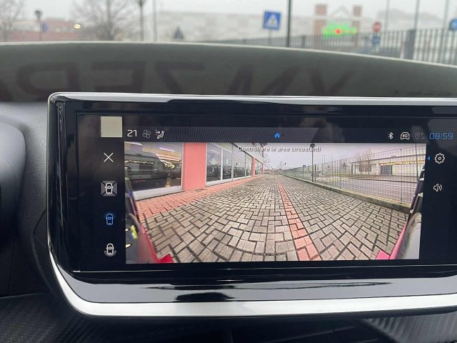 PEUGEOT 2008 usata, con Fari LED