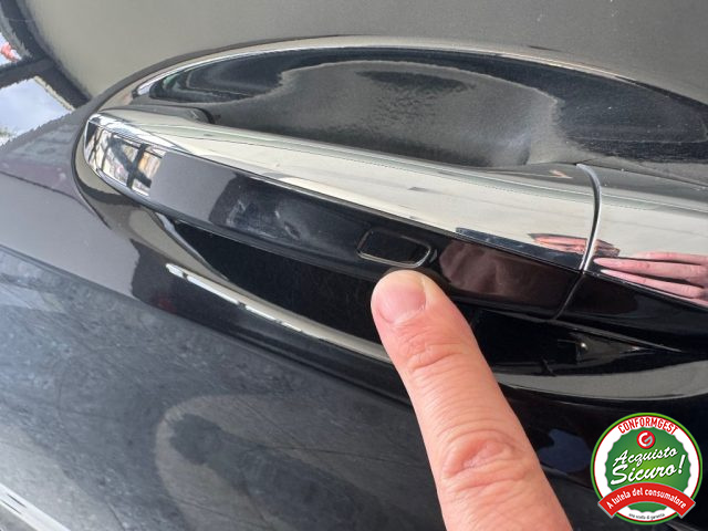 MERCEDES-BENZ GLC 220 usata, con Sistema di navigazione