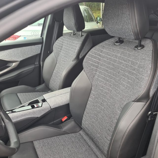 PEUGEOT 3008 usata, con Fari LED