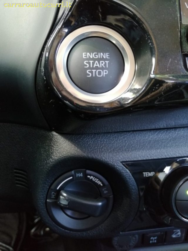 TOYOTA Hilux usata, con Cruise Control