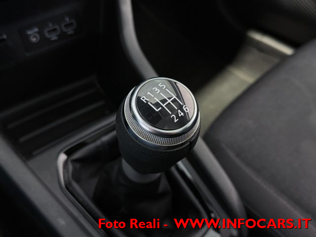 RENAULT Clio usata, con Fari LED