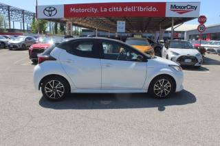 TOYOTA Yaris usata, con Controllo elettronico della corsia