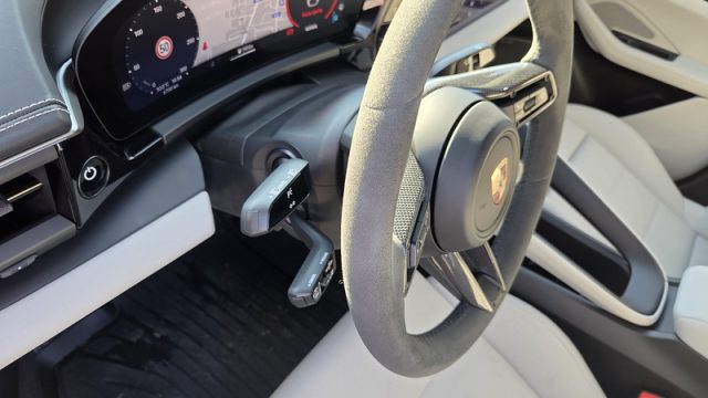 PORSCHE Macan usata, con Sensori di parcheggio posteriori