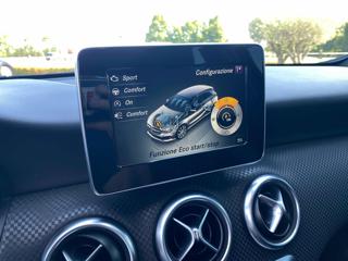 MERCEDES-BENZ A 180 usata, con Volante multifunzione