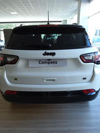 JEEP Compass usata, con Autoradio