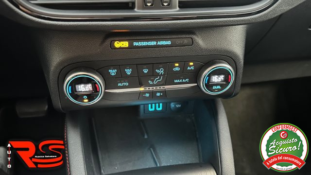 FORD Kuga usata, con Touch screen