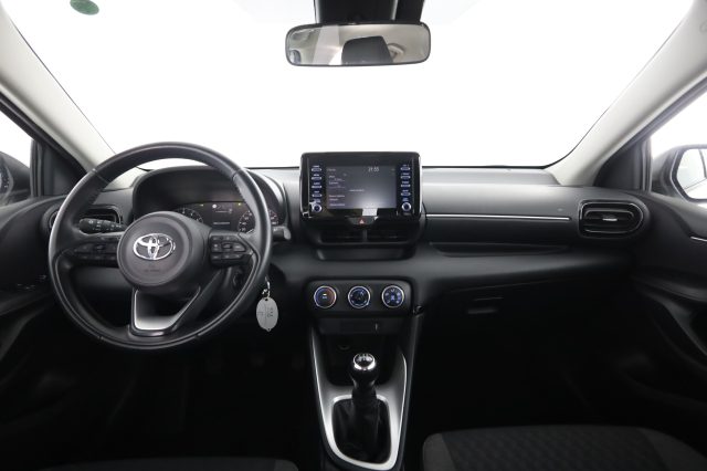 TOYOTA Yaris usata 4