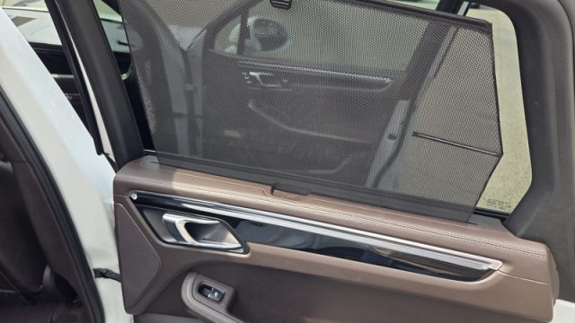 PORSCHE Macan usata, con Fendinebbia