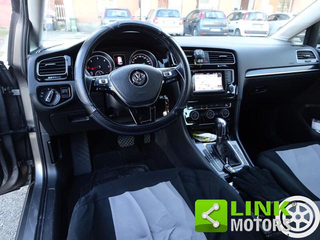 VOLKSWAGEN Golf usata, con Autoradio digitale