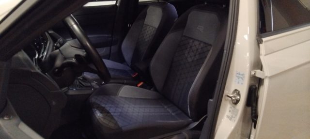 VOLKSWAGEN Taigo usata, con Autoradio digitale