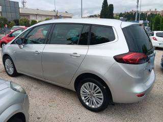 OPEL Zafira Tourer usata, con Airbag