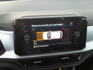 VOLKSWAGEN T-Roc usata, con Controllo trazione