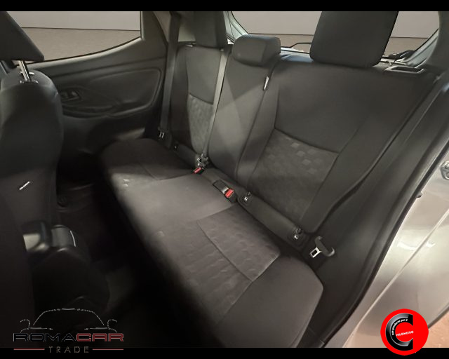 TOYOTA Yaris usata, con Bluetooth