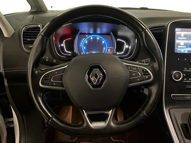 RENAULT Scenic usata, con Fari LED