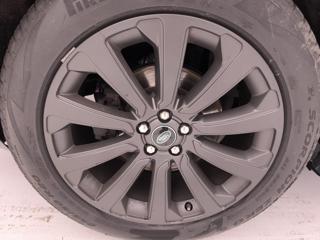 LAND ROVER Range Rover Velar usata, con MP3