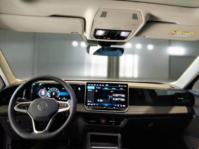 VOLKSWAGEN Tiguan usata, con Autoradio