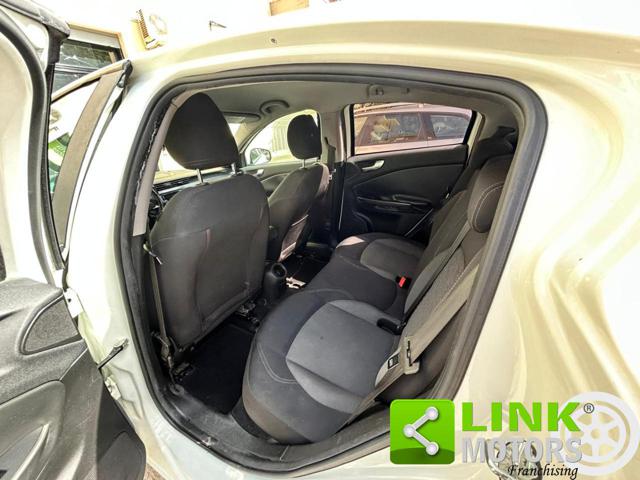 ALFA ROMEO Giulietta usata, con Autoradio