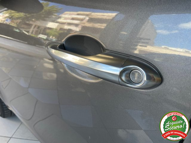 LANCIA Ypsilon usata, con Volante multifunzione