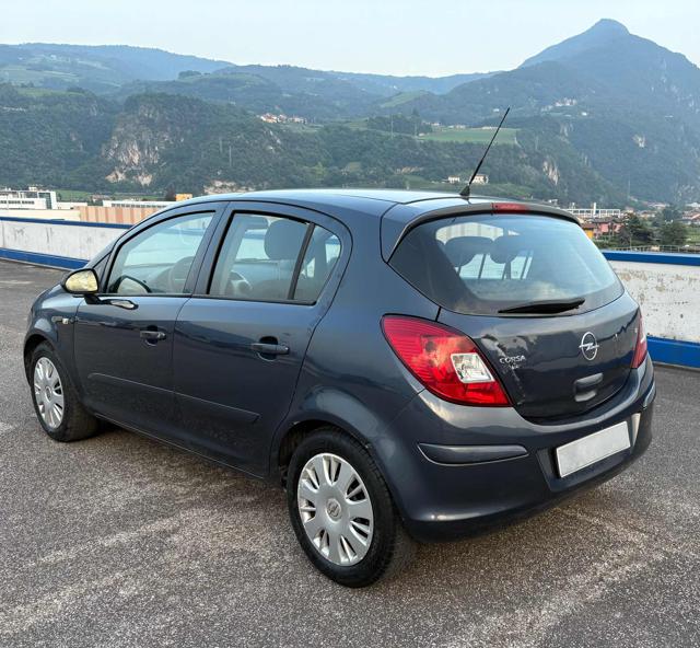 OPEL Corsa usata, con Airbag laterali