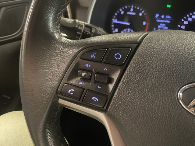 HYUNDAI Tucson usata, con Sensori di parcheggio posteriori