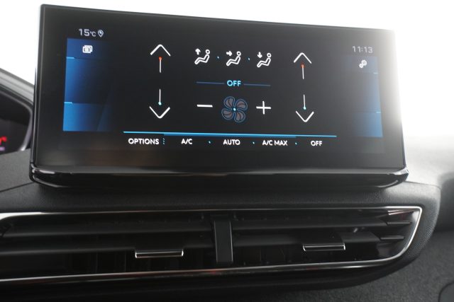 PEUGEOT 3008 usata 16