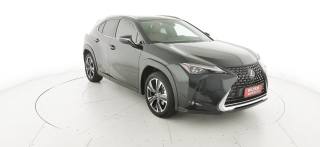 LEXUS UX 250h usata, con Sedile posteriore sdoppiato