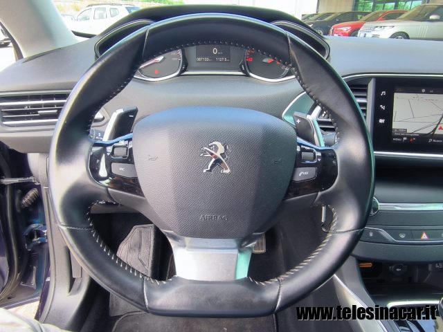 PEUGEOT 308 usata, con Sistema di navigazione