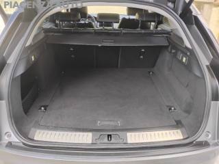 LAND ROVER Range Rover Velar usata, con Cruise Control