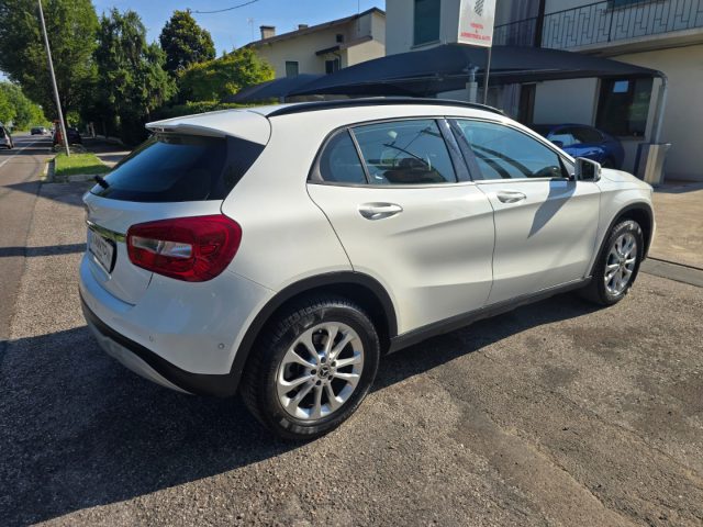 MERCEDES-BENZ GLA 200 usata, con Airbag laterali
