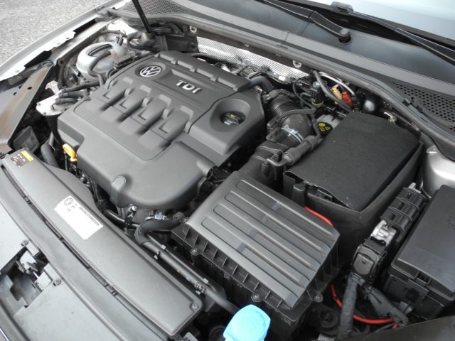 VOLKSWAGEN Passat Alltrack usata 88