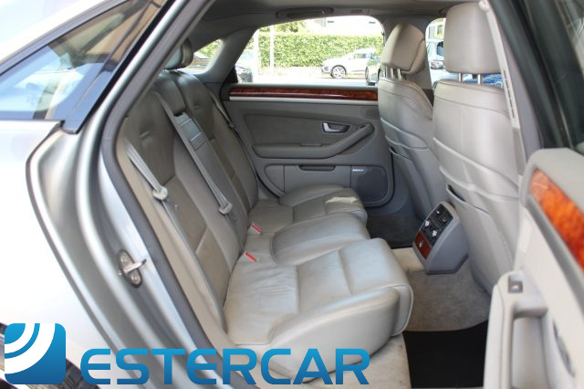 AUDI A8 usata, con Lettore CD
