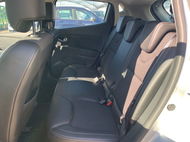RENAULT Clio usata, con Controllo automatico clima