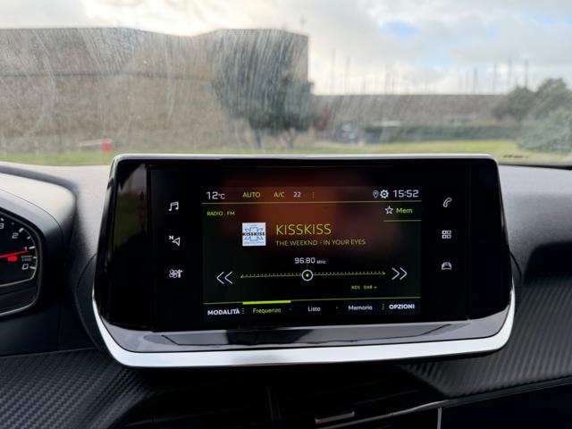 PEUGEOT 2008 usata, con Servosterzo