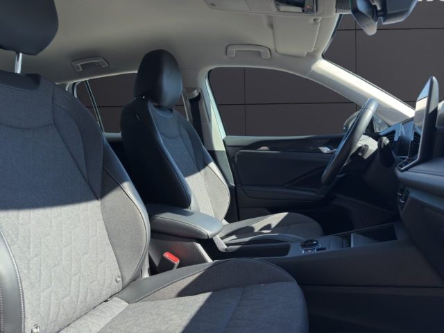 VOLKSWAGEN Tiguan usata, con USB