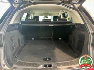 LAND ROVER Discovery Sport usata, con Sedile posteriore sdoppiato